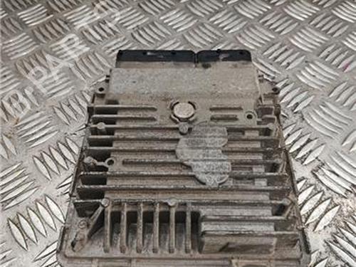Used Electronic module Electronic module SKODA OCTAVIA II (1Z3) 1.6 TDI (105 hp) 33711951 33711951