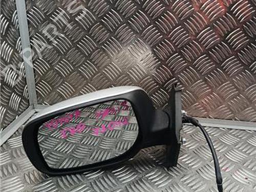 Used Left mirror TOYOTA YARIS (_P9_) 1.4 D-4D (NLP90_, NLP90R) (90 hp) 32005263