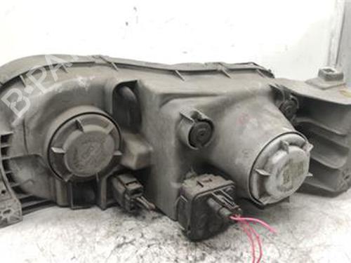 Right headlight HYUNDAI COUPE I (RD) 1.6 16V | BP18004602C29 