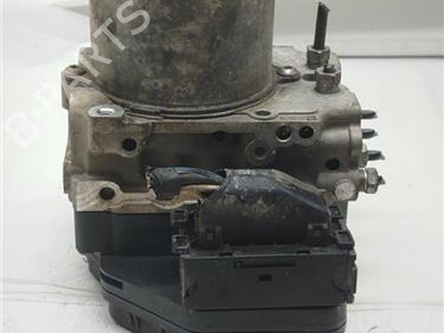 Used ABS pump TOYOTA RAV 4 III (_A3_) 2.2 D 4WD (ALA30_, ALA30R) (150 hp) 22684741