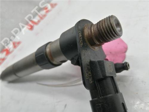 Injector LAND ROVER FREELANDER 2 (L359) 2.2 TD4 4x4 | BP29902125M100
