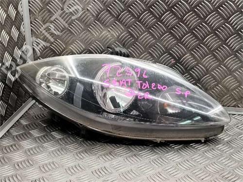 Faro anteriore destro Faro anteriore destro 39157455 39157455