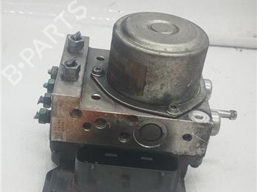 Used ABS pump RENAULT KOLEOS I (HY_) 2.0 dCi 4x4 (HY0K) (150 hp) 26701891
