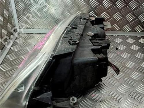 Right headlight VW PASSAT B5.5 (3B3) 1.9 TDI | BP30979098C29