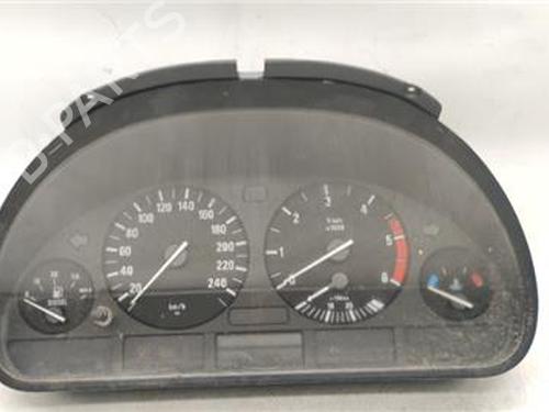 Used Instrument cluster BMW 5 (E39) 530 d (184 hp) 18390213