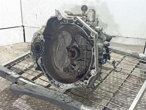 gearbox-opel-astra-h-a04-2004-2005-2006-2007-2008-2009-2010-2011-2012-2013-2014-39699195 main image