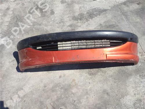 Used Front bumper PEUGEOT 206 Hatchback (2A/C) 1.4 i (75 hp) 18476270