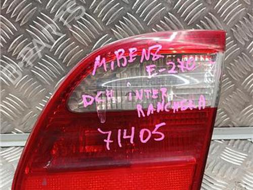 right-tailgate-light-mercedes-benz-e-class-w211-2002-2003-2004-2005-2006-2007-2008-2009-33188529 main image