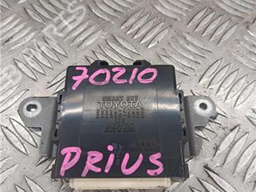 Used Electronic module Electronic module TOYOTA PRIUS Liftback (_W2_) 1.5 Hybrid (NHW20_, NHW20R) (112 hp) 33770525 33770525