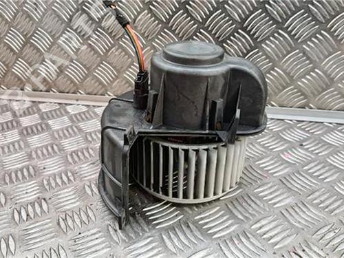 Moteur de chauffage VW TOUAREG (7LA, 7L6, 7L7) 3.0 V6 TDI (225 hp) 32511850