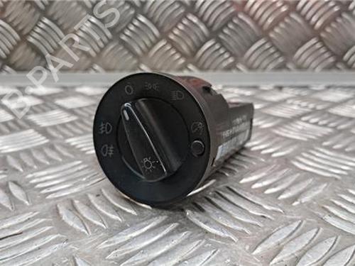 Used Switch SKODA OCTAVIA I (1U2) 1.9 TDI (90 hp) 32399784