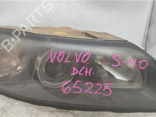 Used Right headlight Right headlight VOLVO S40 II (544) 2.0 D (136 hp) 18380019 18380019