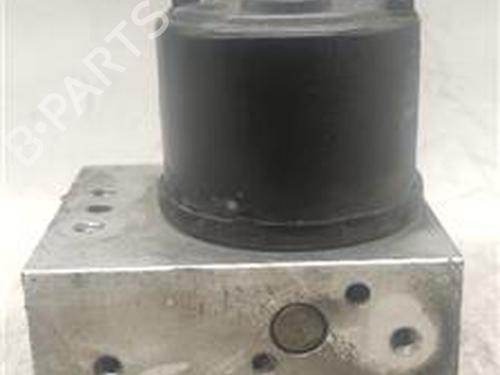 ABS pump HYUNDAI SANTA FÉ I (SM) 2.4 16V 4x4 | BP18384395M43 