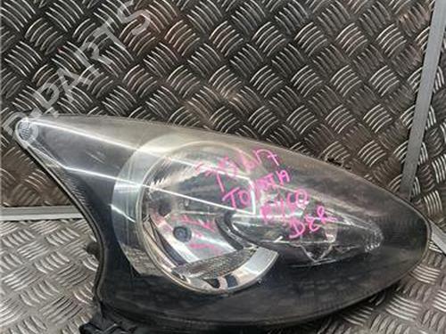 Used Right headlight Right headlight TOYOTA AYGO (_B1_) 1.0 GPL (KGB10_) (68 hp) 33893335 33893335