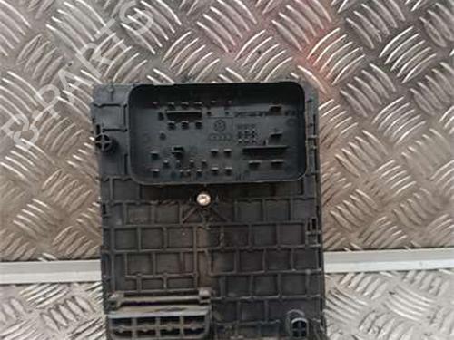 Used Fuse box Fuse box VW PASSAT B6 (3C2) 2.0 TDI (136 hp) 36345589 36345589