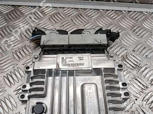 Used Electronic module Electronic module CHEVROLET CRUZE Hatchback (J305) 2.0 CDI (163 hp) 34572944 34572944