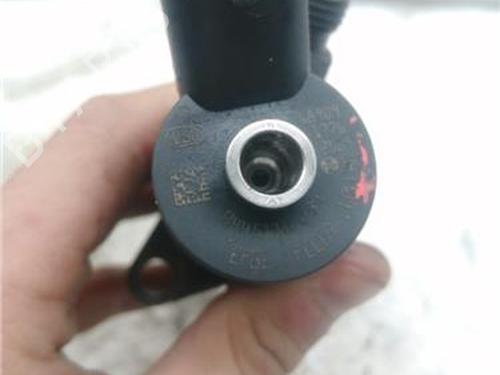 Injector FORD FOCUS II (DA_, HCP, DP) 1.6 TDCi | BP24214324M100 