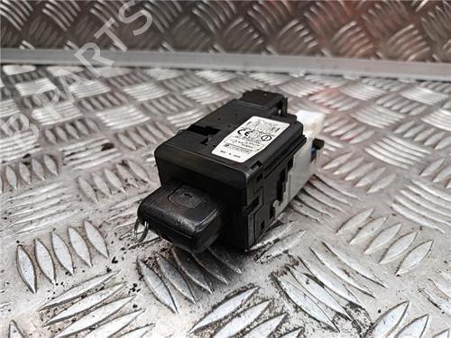 Used Other Other TOYOTA PRIUS Liftback (_W2_) 1.5 Hybrid (NHW20_, NHW20R) (112 hp) 33808433 33808433