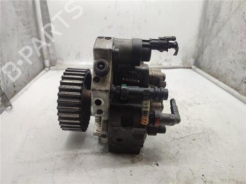 Used Injection pump RENAULT LAGUNA II (BG0/1_) 1.9 dCi (BG12) (116 hp) 29601180
