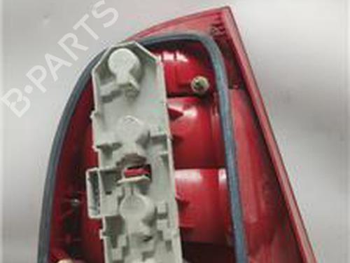 Right taillight SKODA SUPERB I (3U4) 1.9 TDI | BP18005980C35 