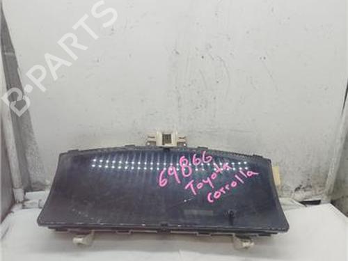 Cockpit TOYOTA COROLLA (_E12_) 2.0 D-4D (CDE120R, CDE120L_) (116 hp) 29129854