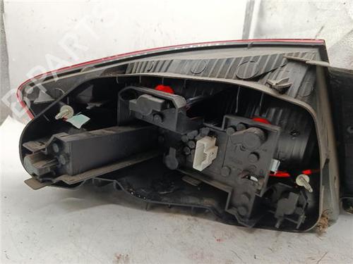 Right taillight PEUGEOT 407 (6D_) 1.6 HDi 110 (6D9HZC, 6D9HYC) | BP29468608C35 