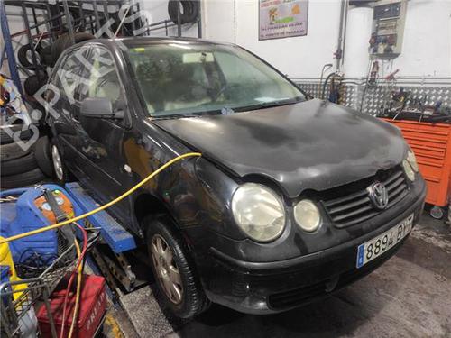 Brugte VW POLO IV (9N_, 9A_) 1.4 TDI (75 hp) 4309723
