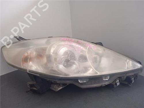 Used Right headlight Right headlight MAZDA 5 (CR) 1.8 (CR19) (116 hp) 18378189 18378189
