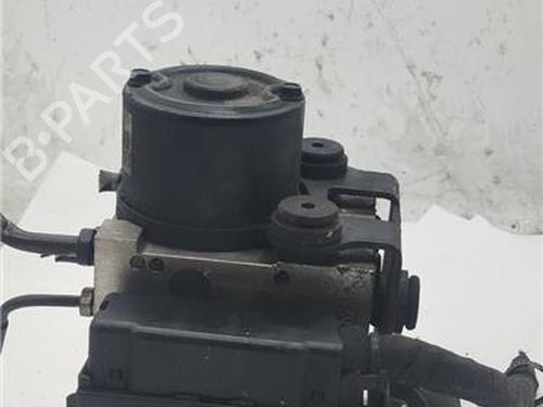 Used ABS pump KIA CARENS II MPV (FJ) 2.0 CRDi (140 hp) 25750211