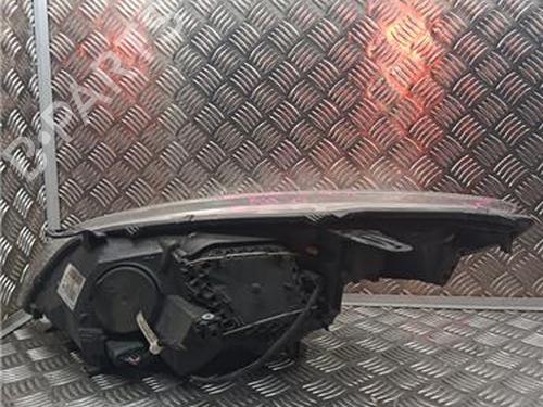 Right headlight RENAULT MEGANE III Hatchback (BZ0/1_, B3_) 1.9 dCi (BZ0N, BZ0J) | BP31274716C29 