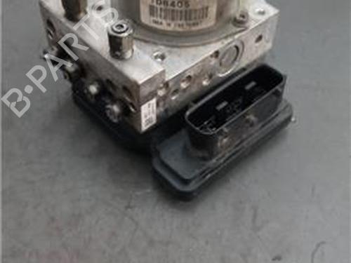 Used ABS pump NISSAN X-TRAIL II (T31) 2.0 dCi 4x4 (150 hp) 18381643