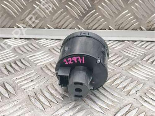 Headlight switch VW GOLF V (1K1) 1.9 TDI | BP39699260I24 - Image 2