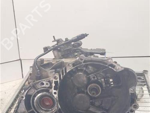 Used Gearbox KIA SPORTAGE II (JE_, KM_) 2.0 CRDi 4WD (113 hp) 21390160
