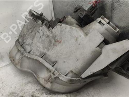 Right headlight HYUNDAI COUPE I (RD) 1.6 16V | BP18004602C29 