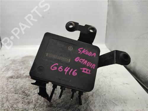 Used ABS pump SKODA OCTAVIA I (1U2) 1.9 TDI (100 hp) 18886797