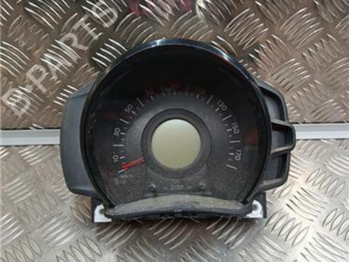 Used Instrument cluster PEUGEOT 108 1.2 (82 hp) 29986558