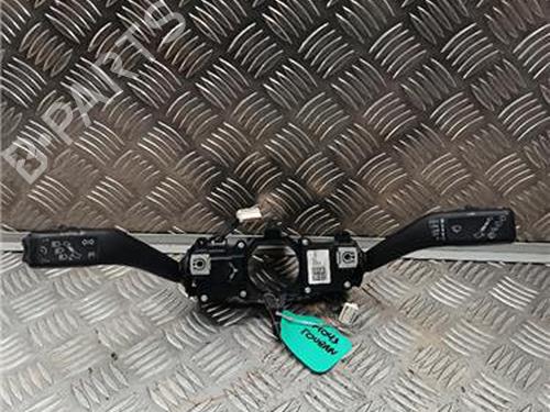 switch-vw-touran-1t3-2010-2011-2012-2013-2014-2015-2016-33132762 main image