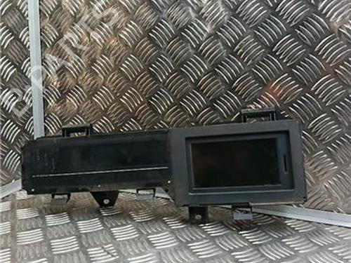 Used Radio RENAULT GRAND SCÉNIC III (JZ0/1_) 1.6 dCi (JZ00, JZ12) (130 hp) 30117220