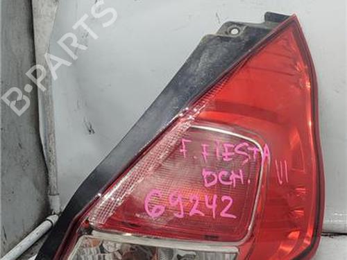 Used Right taillight FORD FIESTA VI (CB1, CCN) 1.0 EcoBoost (100 hp) 27267737