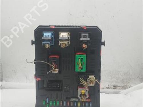 Sikringsdose CITROËN C4 Picasso I MPV (UD_) 1.6 HDi (109 hp) 29017548