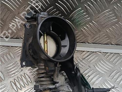 Used Throttle body FORD FOCUS I (DAW, DBW) 2.0 16V (131 hp) 32845743