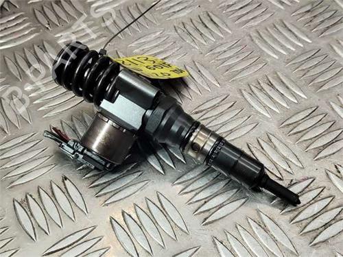 injector-vw-golf-v-1k1-2003-2004-2005-2006-2007-2008-2009-2010-38527630 main image