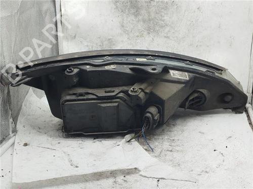 Left headlight FORD FOCUS I (DAW, DBW) 1.6 16V | BP22400929C28 