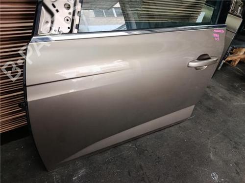 Left front door RENAULT MEGANE IV Hatchback (B9A/M/N_) 1.2 TCe 100 (B9MS) | BP32276997C2