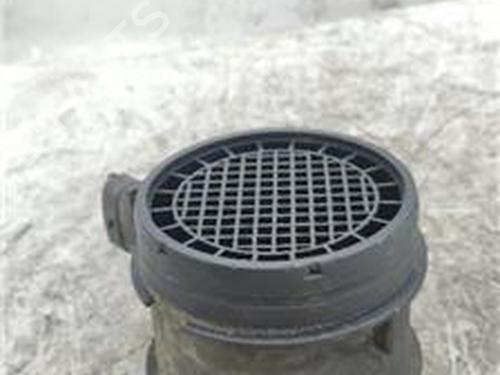 Used Mass air flow sensor FIAT CROMA (194_) 2.4 D Multijet (200 hp) 18405009