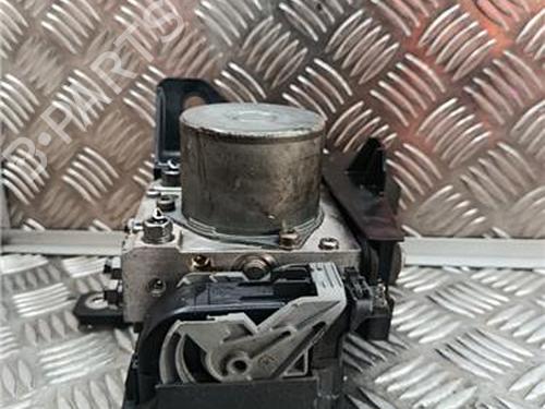 ABS Bremseaggregat ABS Bremseaggregat FIAT 500L (351_, 352_) 1.3 D Multijet (199LXY1A, 199LXY11) (84 hp) 33711948 33711948