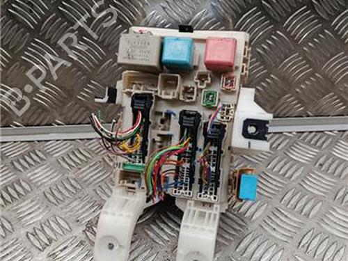 Sikringsdåse Sikringsdåse TOYOTA PRIUS Liftback (_W2_) 1.5 Hybrid (NHW20_, NHW20R) (112 hp) 33711982 33711982