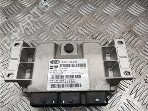 Elektronisk modul PEUGEOT 407 Coupe (6C_) 2.2 16V (163 hp) 33221492