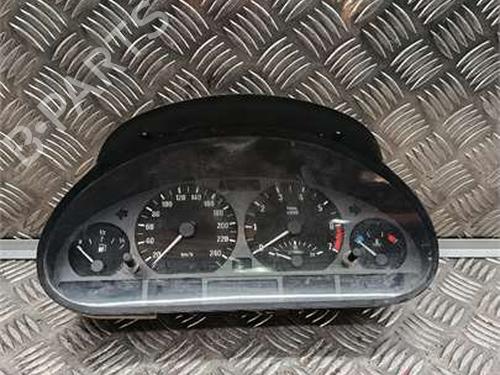 Kombiinstrument Kombiinstrument BMW 3 (E46) 320 i (150 hp) 35747731 35747731