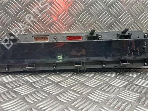 instrument-cluster-renault-scenic-ii-jm01_-2003-2004-2005-2006-2007-2008-2009-2010-32308482 main image